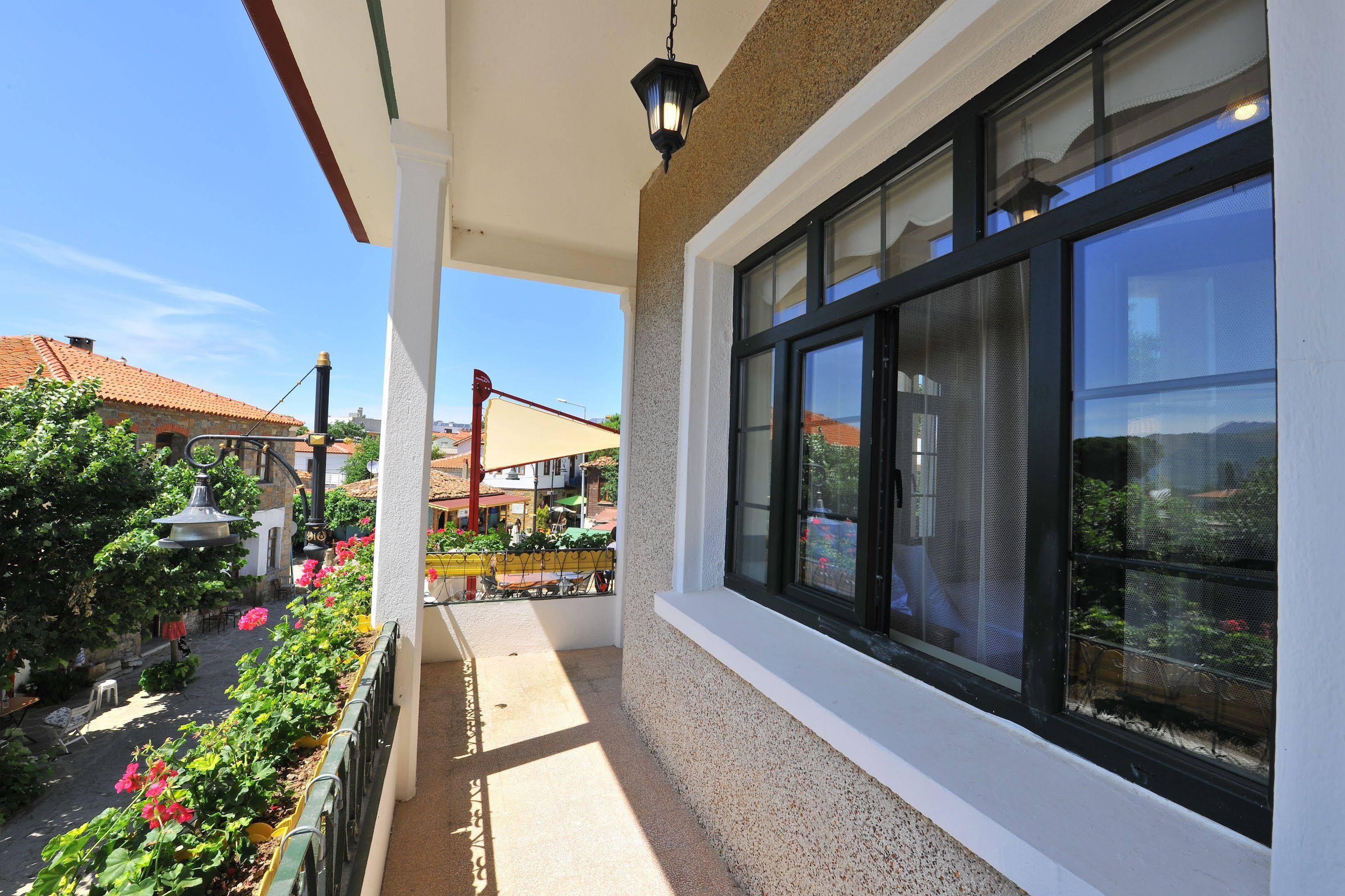 Petrino Goekceada Hotel&Kitchen İmroz Exterior foto